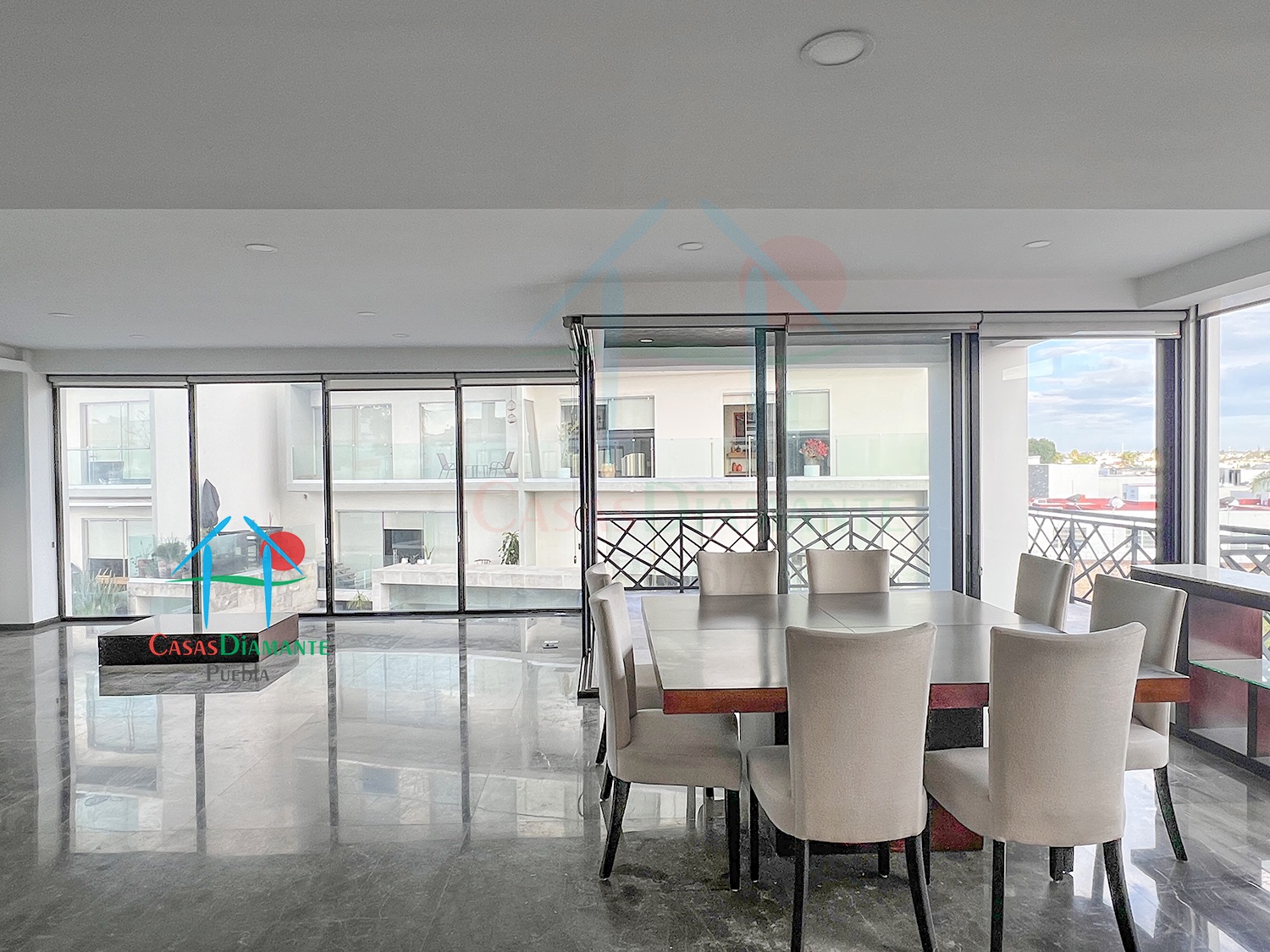 Praga 19 AI AJB - Comedor 2